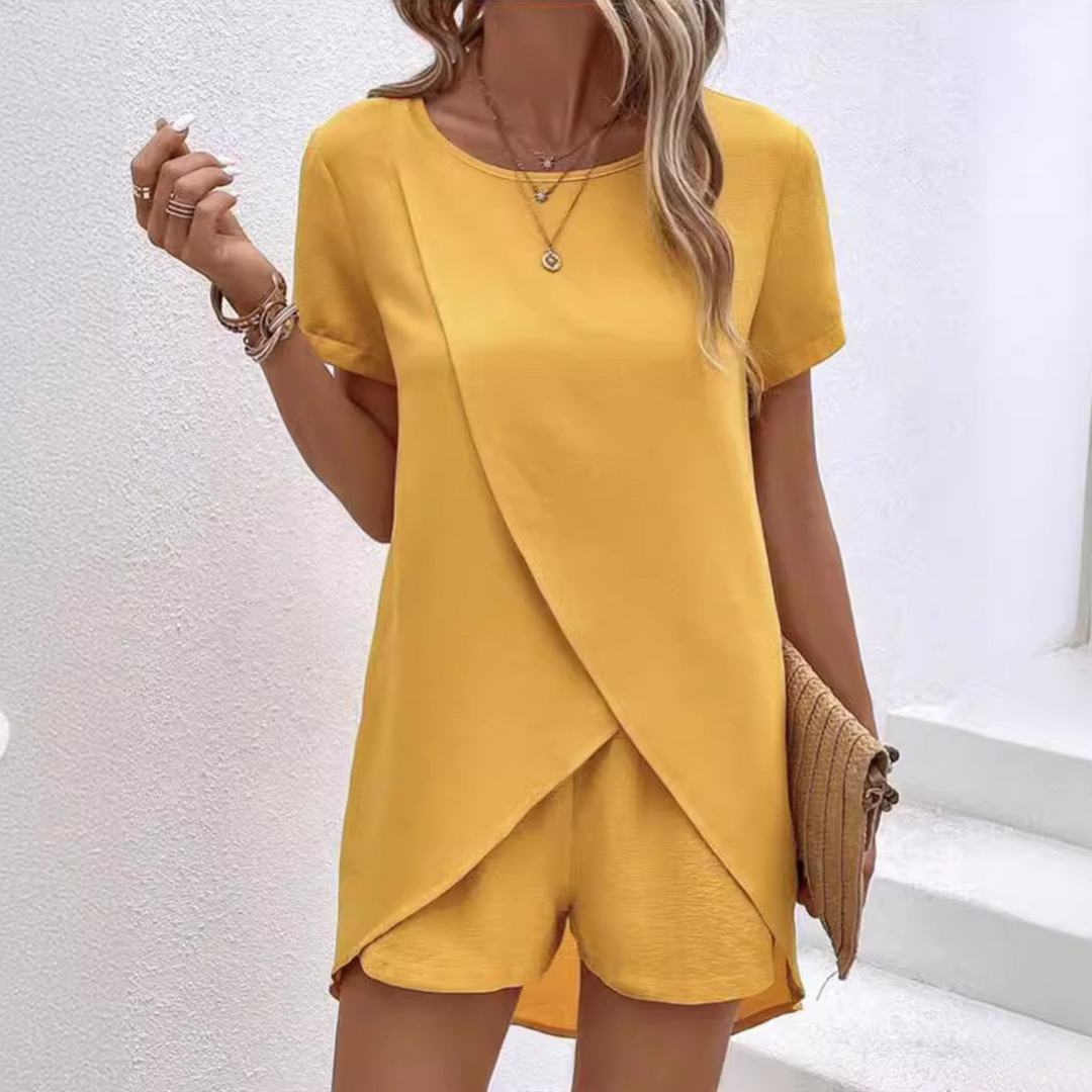 Hallie - Spring-summer outfit