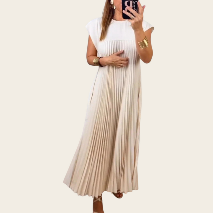 Ella - Pleated Maxi Dress