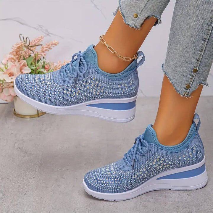 Yesenia – Ultra Comfort Sneakers